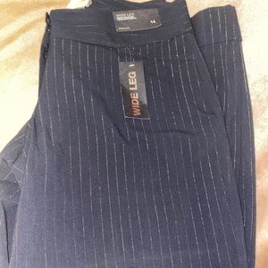 🖤NWT Wide Leg blk striped dress pants Average14🖤